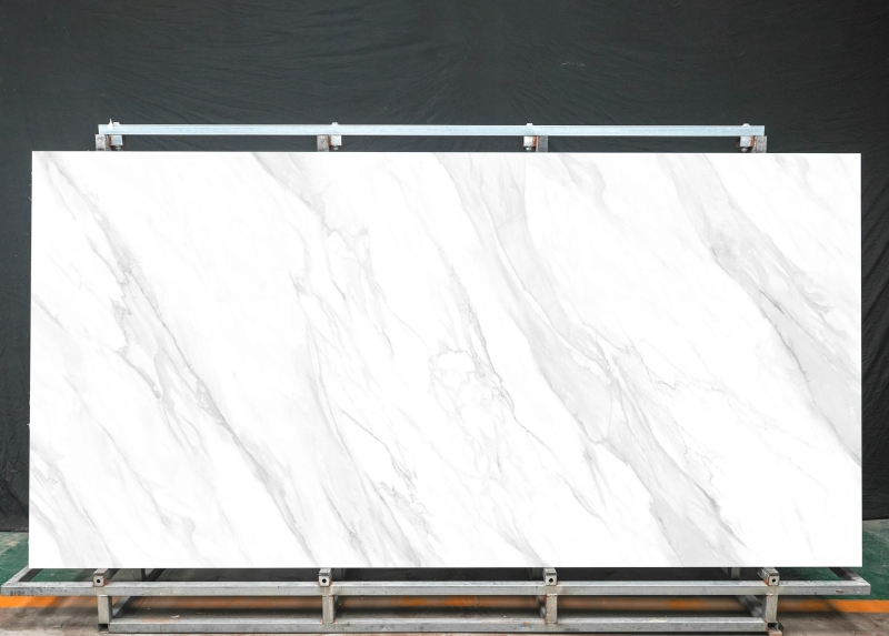 Through-body sintered stone
