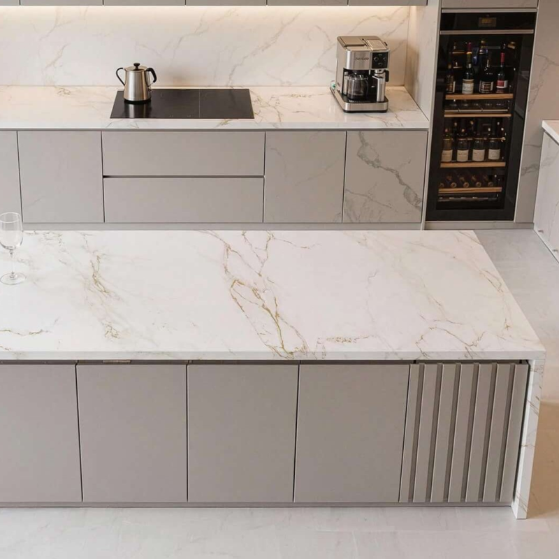 Through-body sintered stone