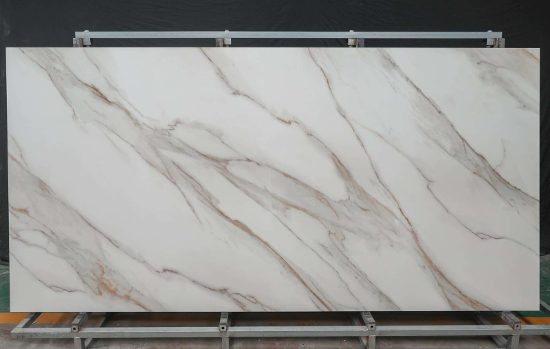 Through-body sintered stone